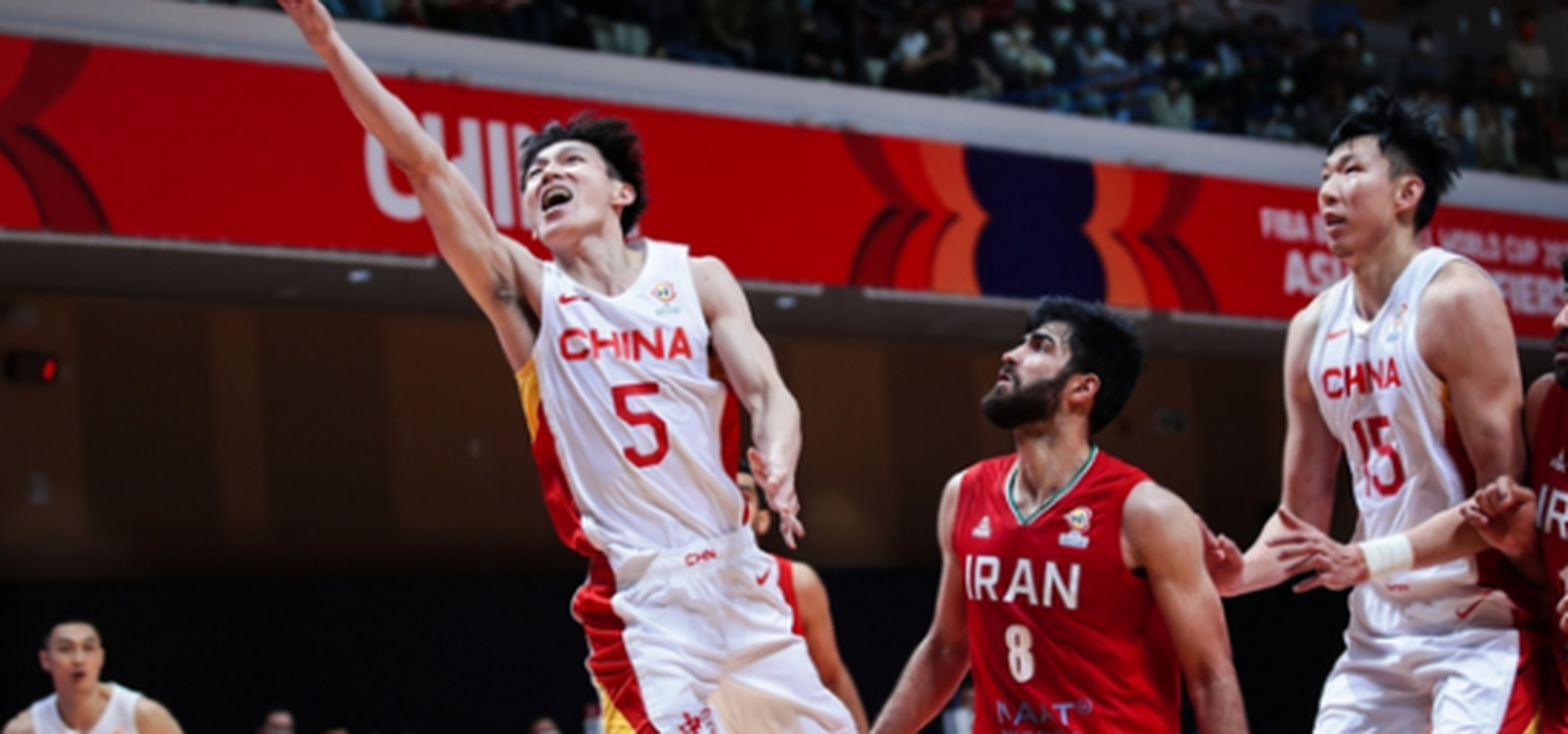 包含南非男篮再次展现出色表现，夺魁的词条