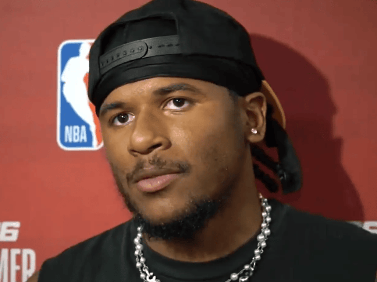 某NBA教练：我们防守杰伦-格林时很困难，他肯定能搭档布克