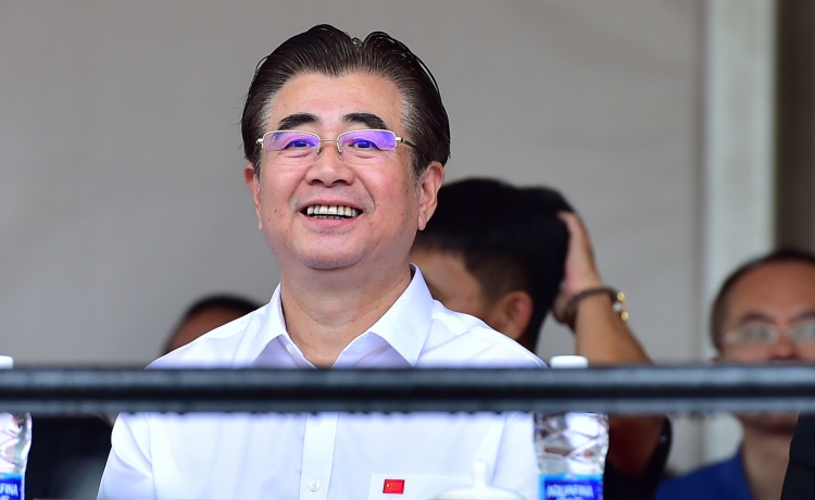 青岛总经理专访！表明国家队态度，自豪青训体系，自曝培养过程！的简单介绍